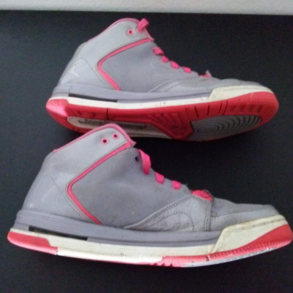 Jordan Other - Air Jordan As-You-Go Girls High Top Sneakers.